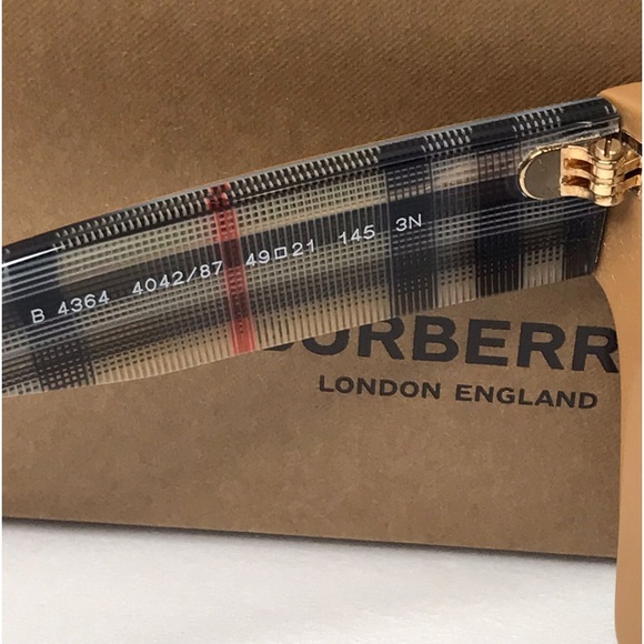 New - 💯 BURBERRY BE4364 KITTY SQUARE NUDE CHECK PRINT SUNGLASSES - Picture 12 of 13